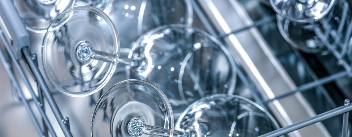 Consejos para la limpieza de los electrodomésticos a la vuelta del verano.