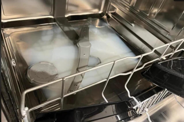 lavavajillas no desagua