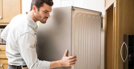 frigorífico nevera pierde agua por debajo